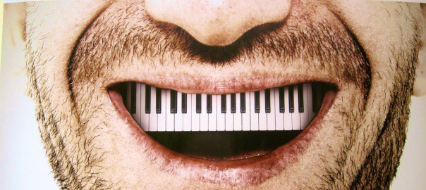 Laura Poe @poegirl Follow What? The 88th day of the year (today) is #PianoDay !? #everydayispianodayforme